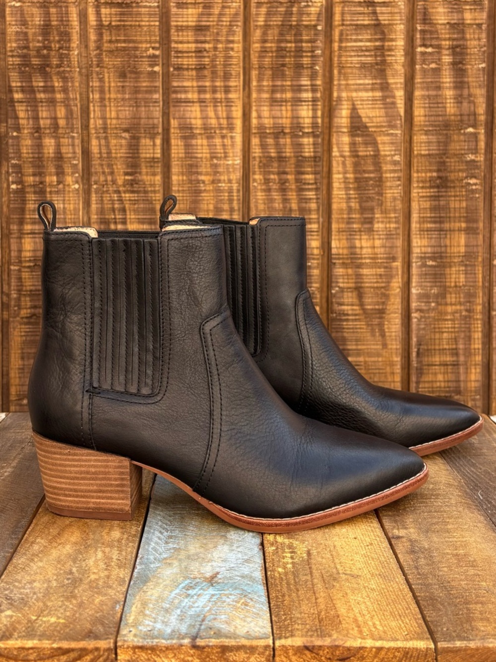 Madewell Chelsea Black Leather Ankle Boots